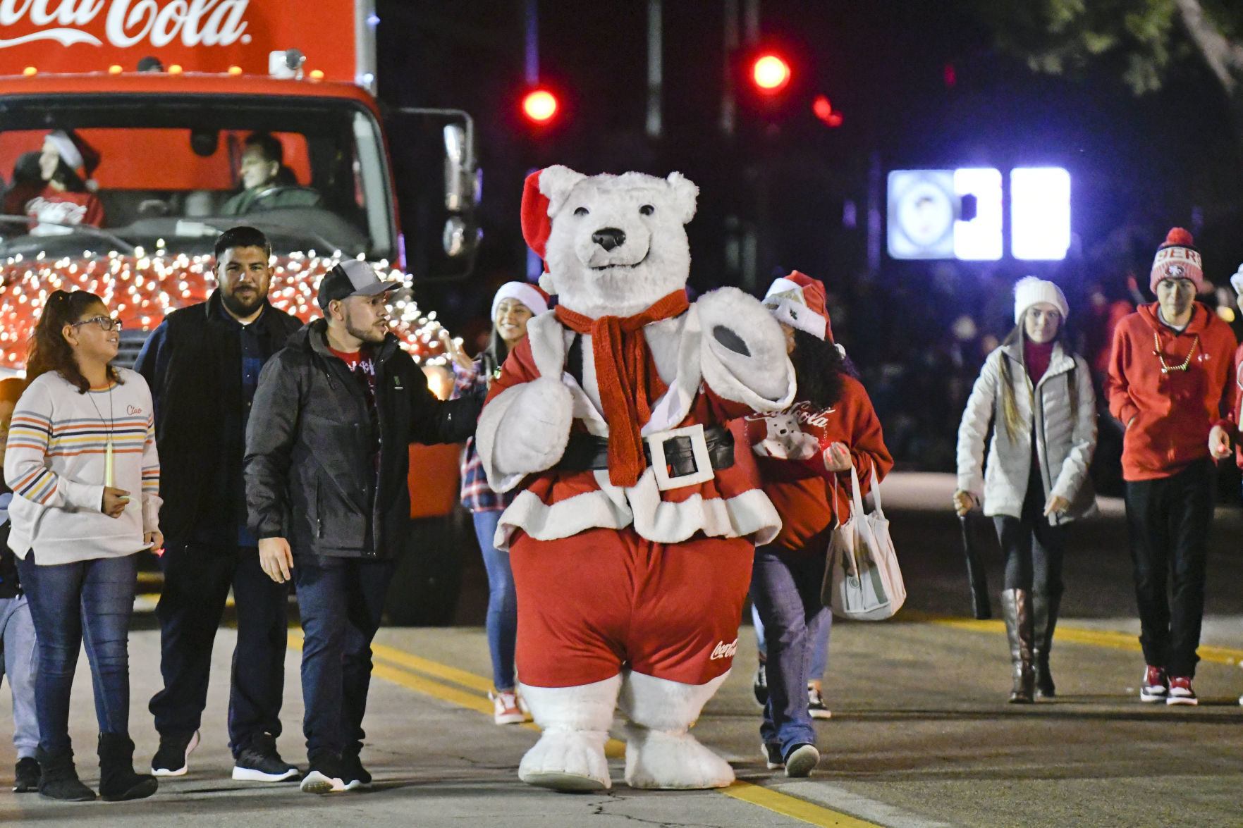 120719 SM Parade of Lights 40.jpg